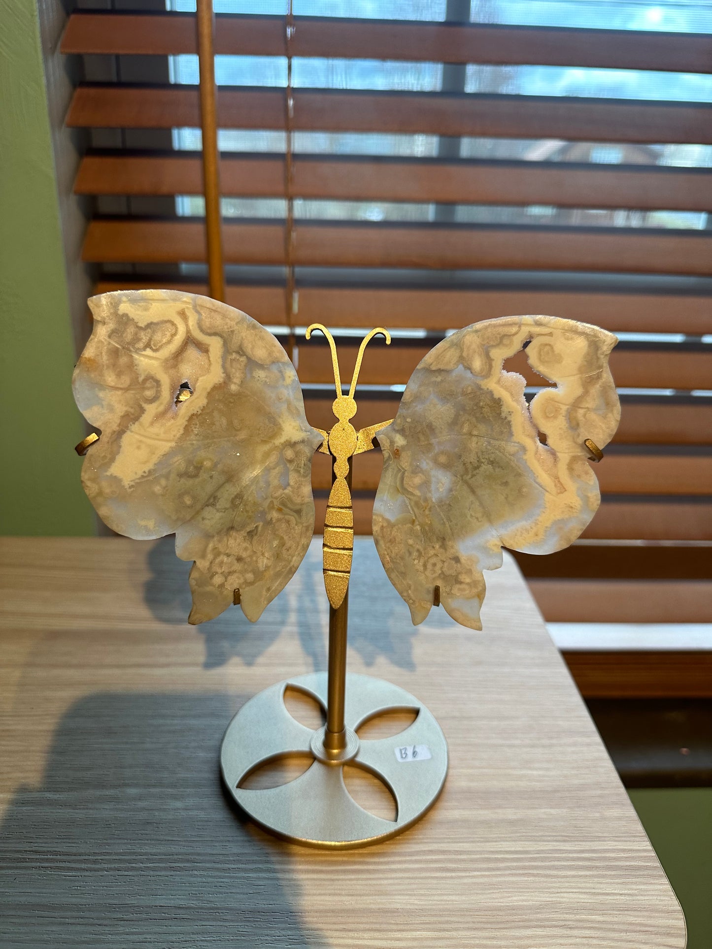 Flower Agate Butterfly with stand