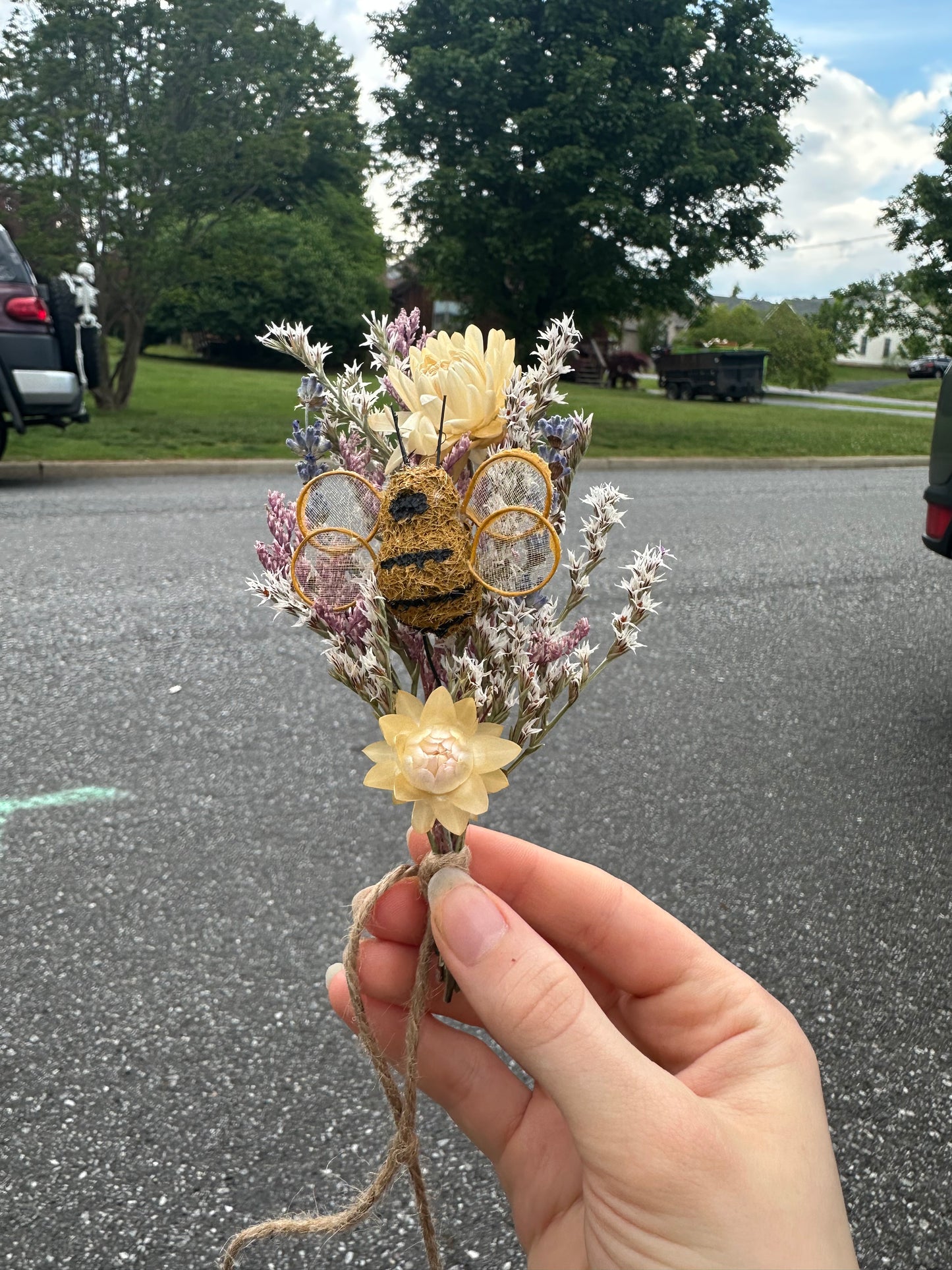Purple Dried Flower Bouquet with bee car decor