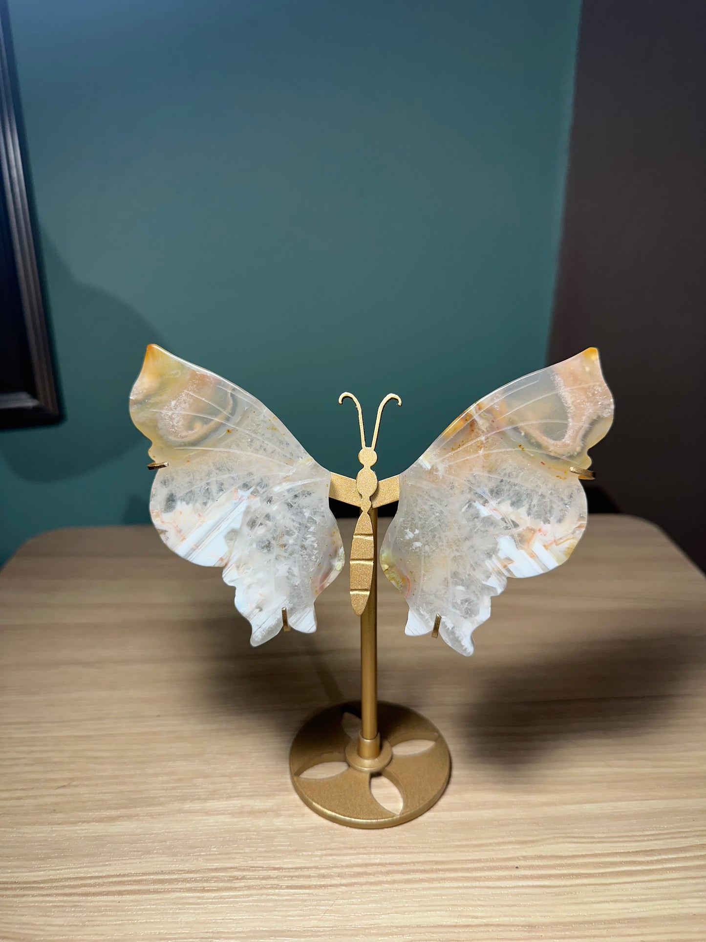 Flower Agate Butterfly with stand