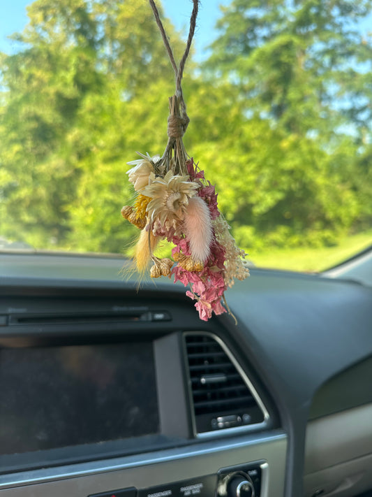 Pink Sunshine mini bouquet