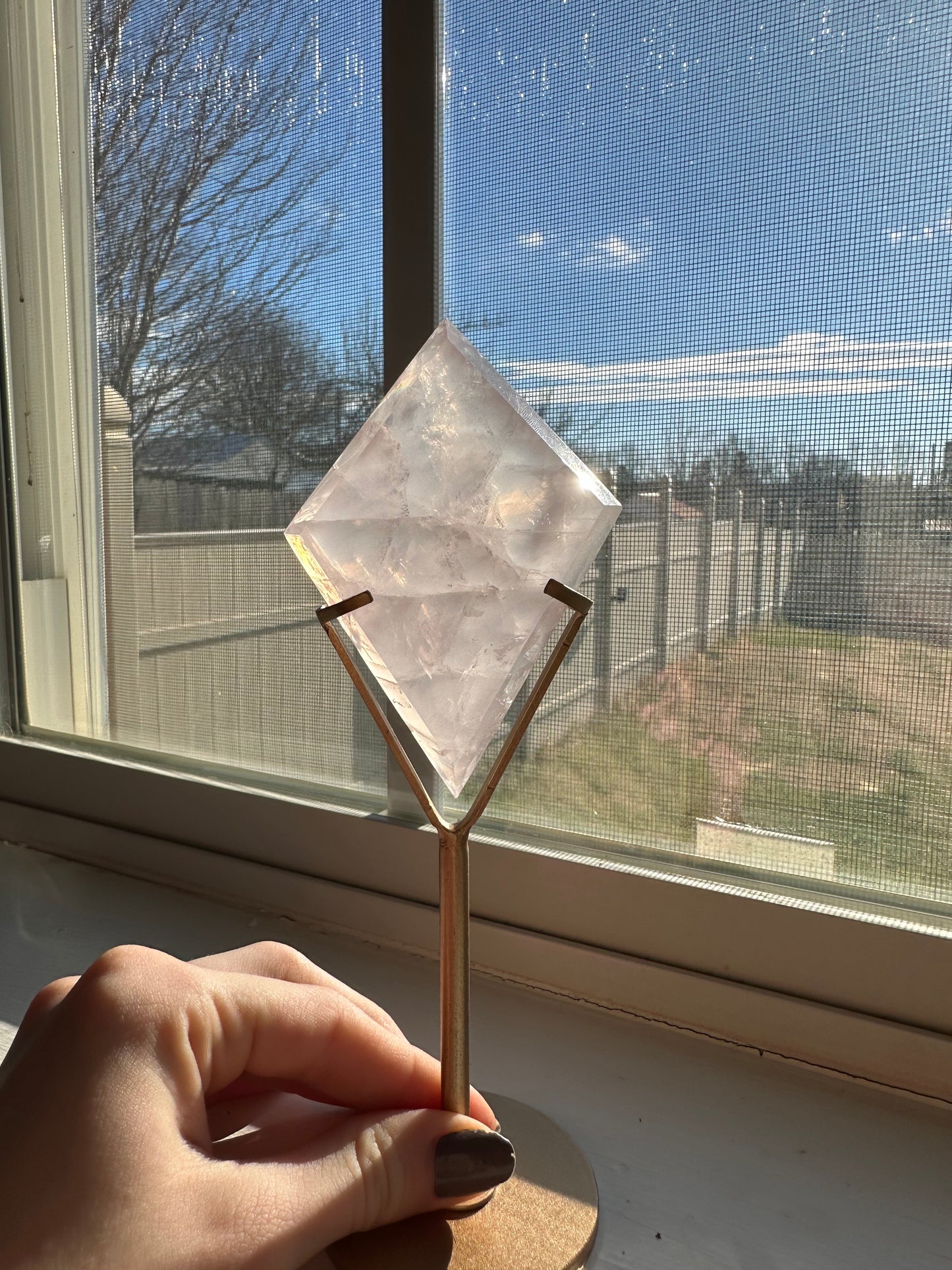 Rose Quartz Diamond + stand