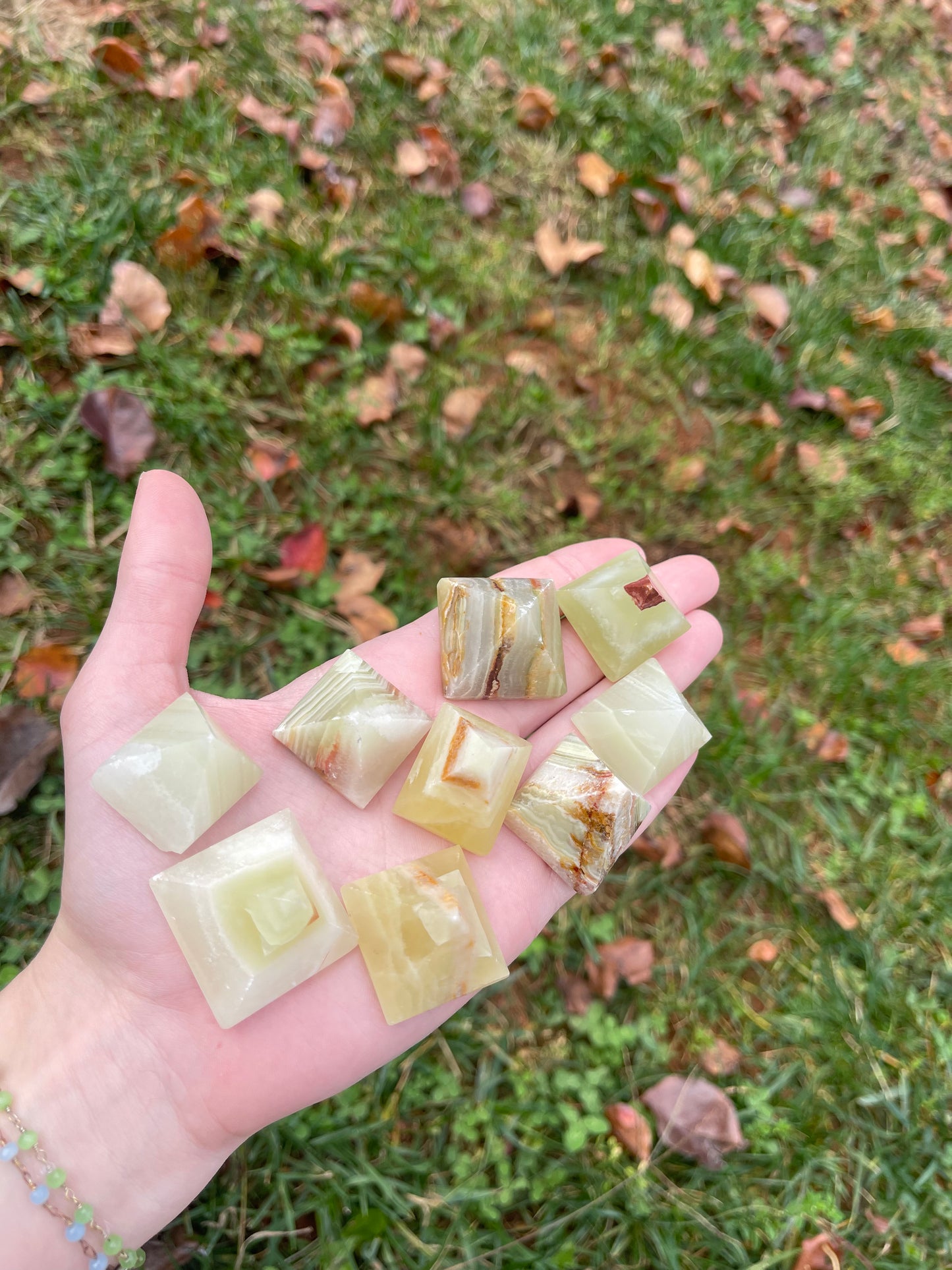 Green Onyx mini pyramid